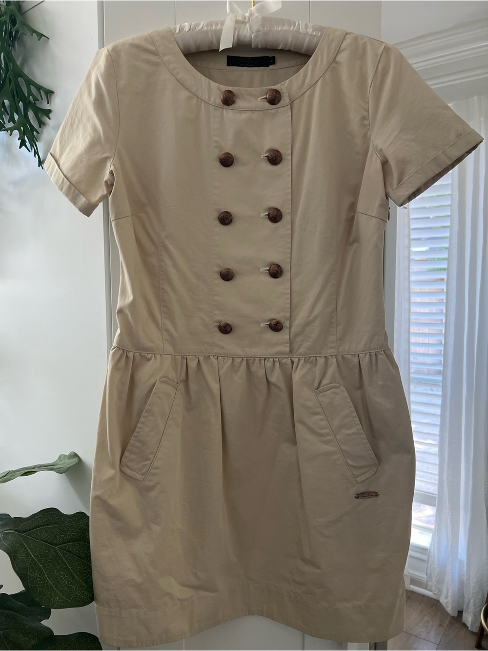 Beige Short-Sleeve Double-Breasted Mini Dress